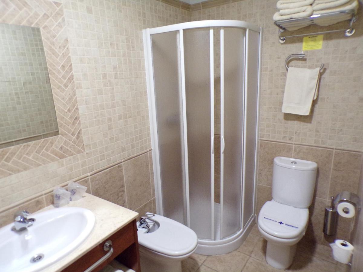 Hostal Serruchi เตรูเอล ภายนอก รูปภาพ